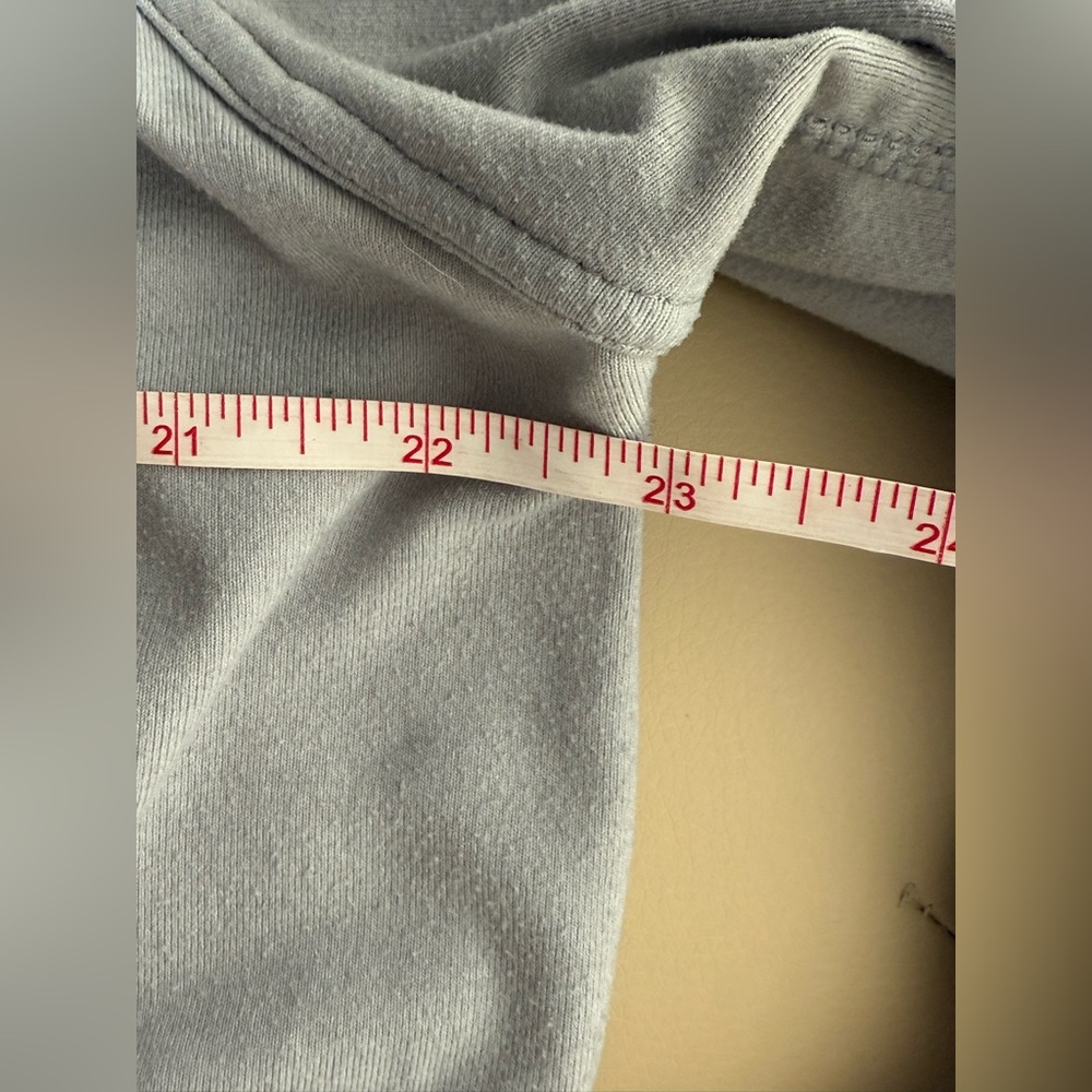 Lululemon men’s Jacket - Picture 7 of 11